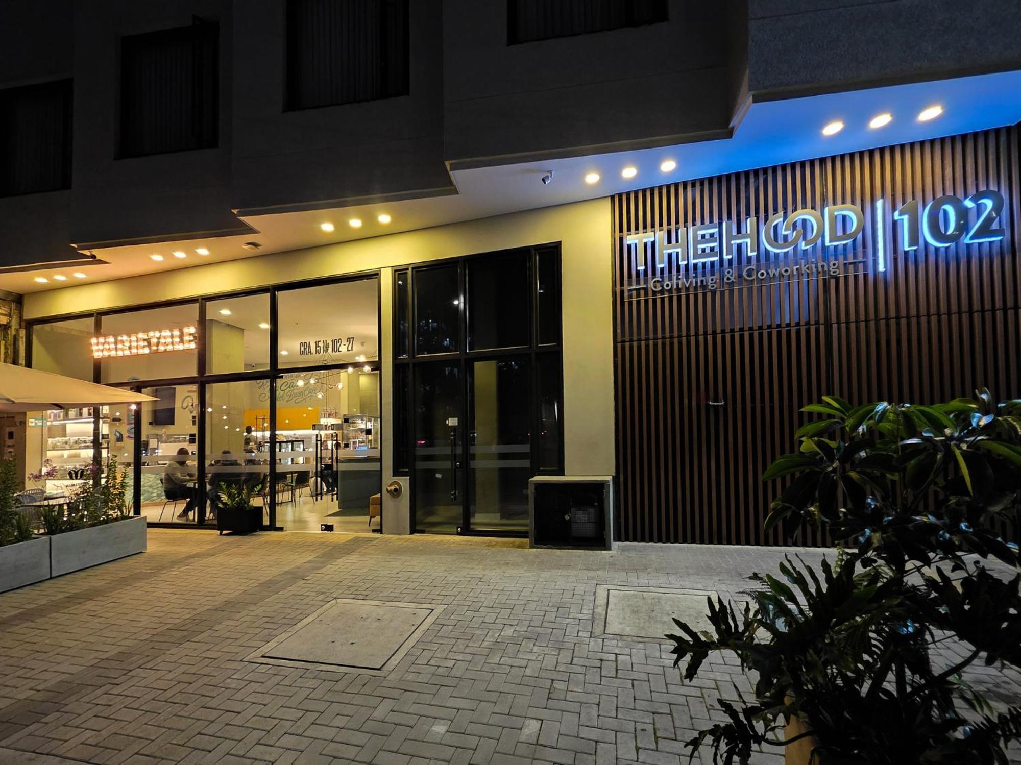 The Hood 102, Modern And Luxury Apartments Bogotá Eksteriør bilde